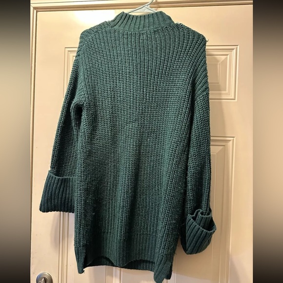 Oversized Maternity Sweater - Isabel Maternity XS Green

Chest 38”
Length 29” - Picture 1 of 4